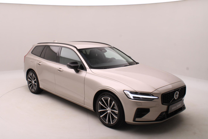 Volvo V60 T6 AWD PLUG-IN DARK PLUS CZ