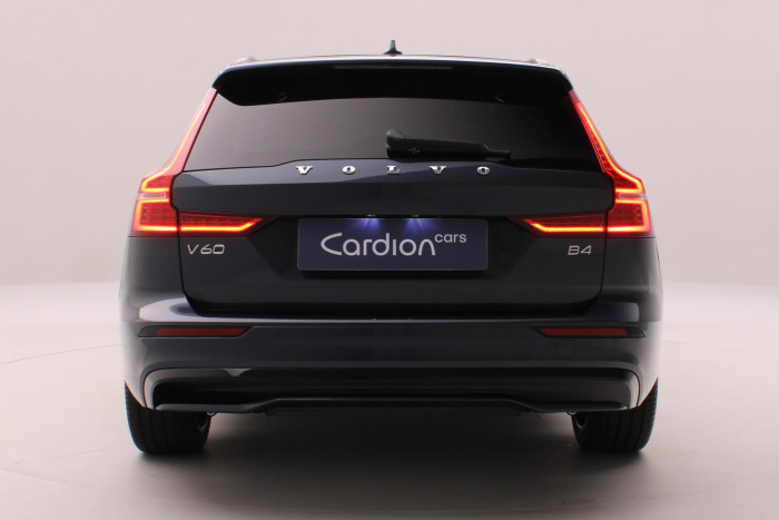 Volvo V60 B4 AUT DARK PLUS