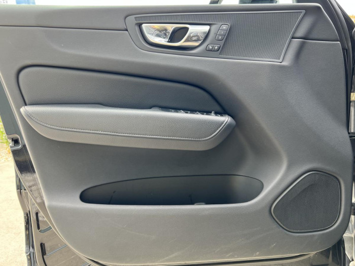 Volvo XC60 B5 AWD INSCRIPTION Aut 1.maj.