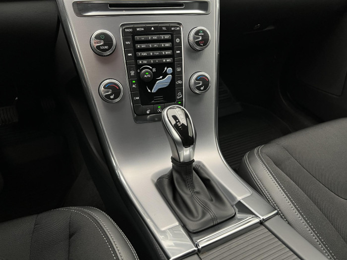 Volvo XC60 D4 AWD MOMENTUM AUT 2.4 d Momentum