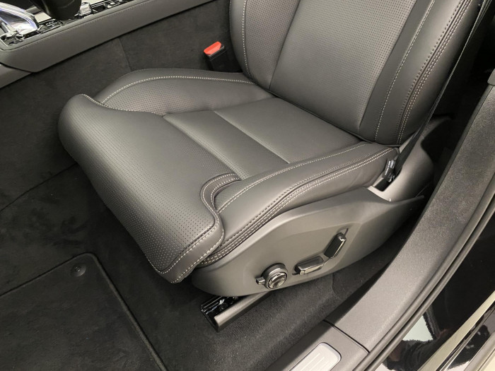 Volvo XC90 B5 AWD BLACK EDITION PLUS 7m