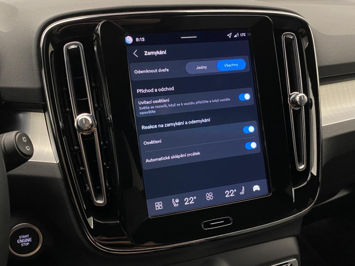 Volvo XC40 B3 AUT DARK PLUS