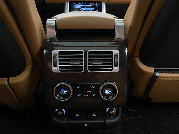 Land Rover Range Rover P525 AUTOBIOGRAPHY REZERVACE