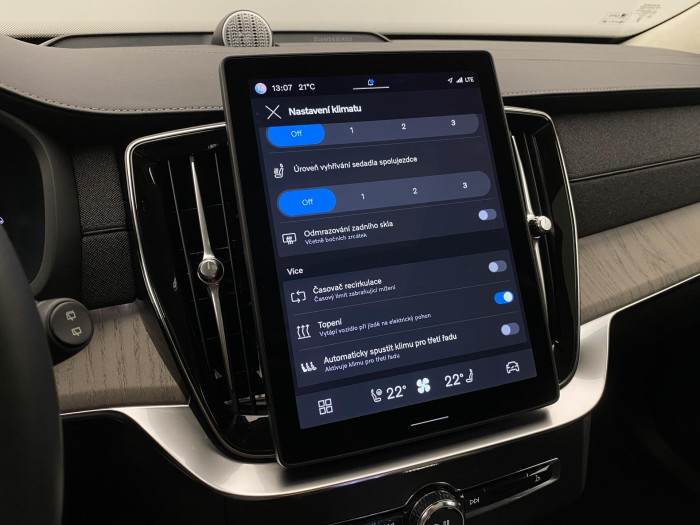 Volvo XC90 T8 AWD RECHARGE DARK ULTRA