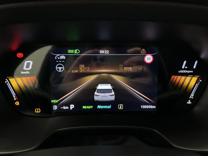 MG ZS 1.5 EXCLUSIVE HYBRID+ AUT CZ 1.5 Exclusive