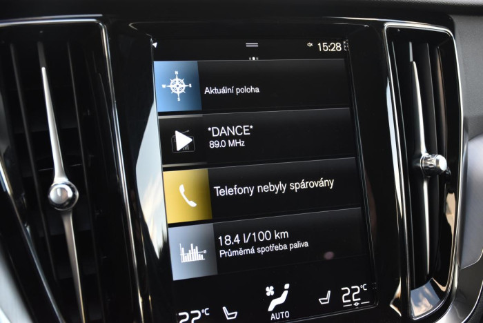 Volvo V60 B4 MOMENTUM ADV. REZERVACE 2.0 Momentum