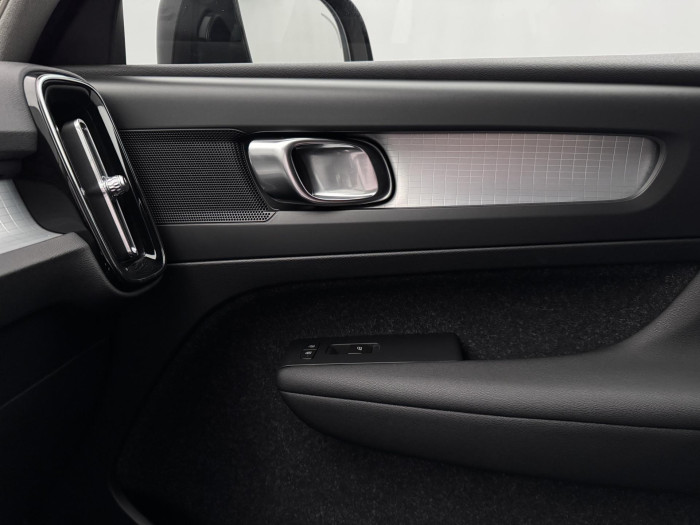 Volvo XC40 T5 AWD MOMENTUM PRO AUT 2.0 Momentum