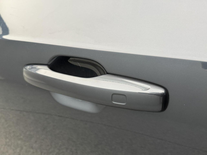 Volvo XC90 B5 AWD R-DESIGN AUT CZ