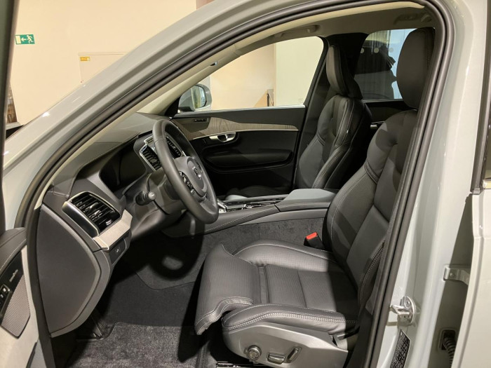 Volvo XC90 B5 AWD AUT BRIGHT PLUS 7-míst 2.0 Plus