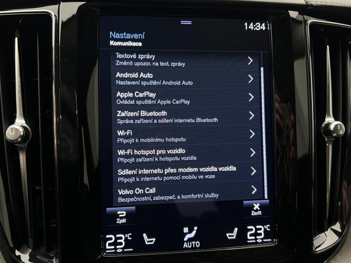 Volvo XC60 B5 AWD INSCRIPTION AUT CZ