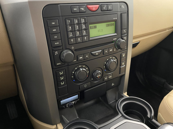 Land Rover Discovery 3 TDV6 HSE AWD REZERVACE