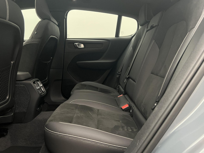 Volvo C40 RECHARGE TWIN MOTOR 1.maj.