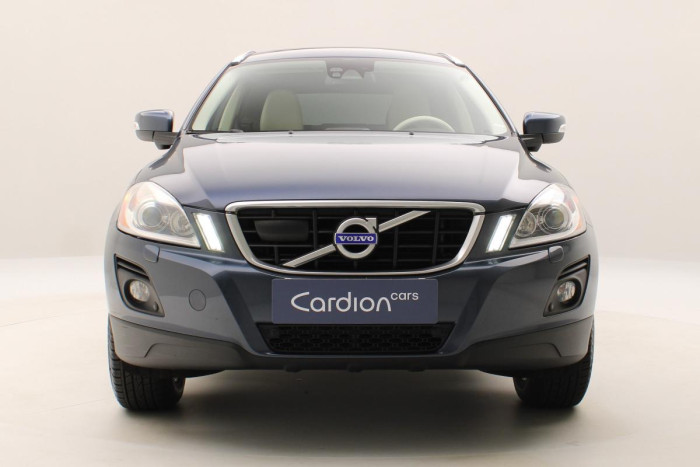 Volvo XC60 T6 AWD SUMMUM AUT REZERVACE 3.0 Summum
