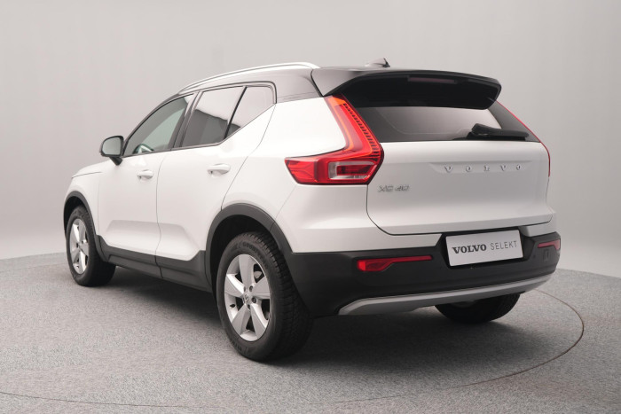Volvo XC40 T2 MOMENTUM CZ 1.5 Momentum