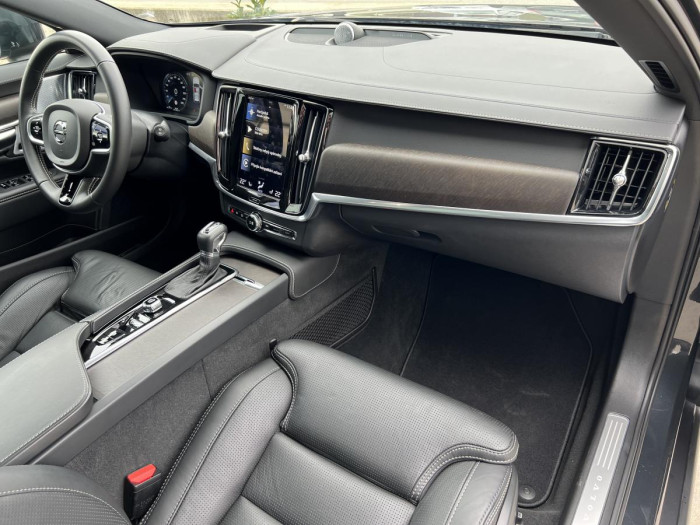 Volvo V90 CROSS COUNTRY D5 AWD Aut 2.0 d