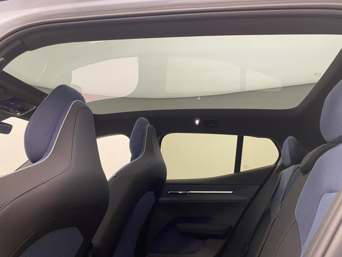 Volvo EX30 PURE ELECTRIC TWIN ULTRA