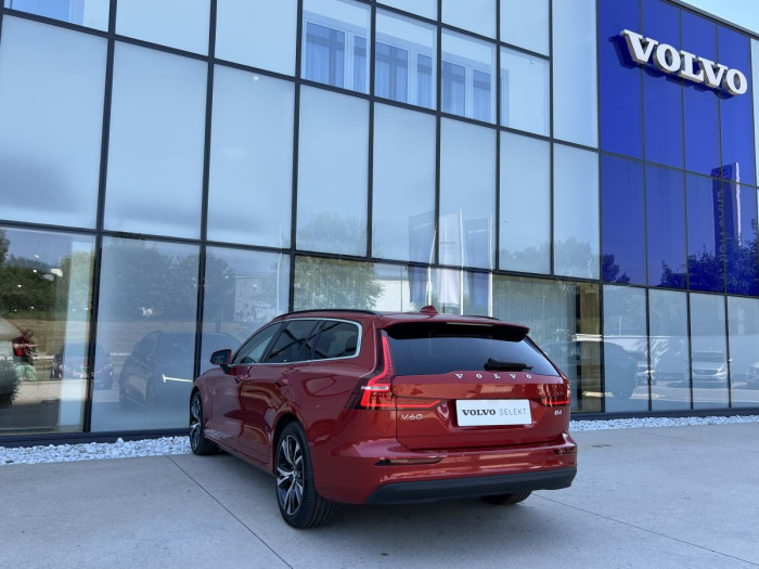 Volvo V60 B4 CORE Aut 1.maj.