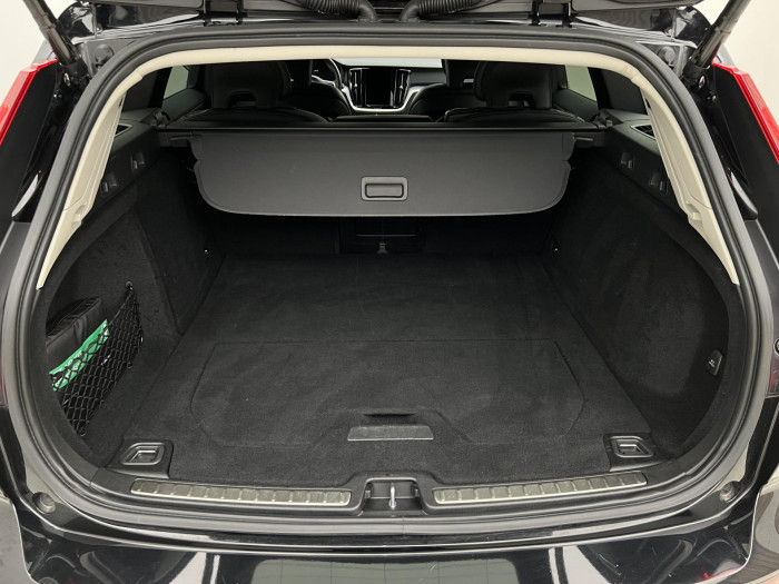 Volvo V60 B4 MOMENTUM PRO AUT 1.maj. 2.0 Momentum