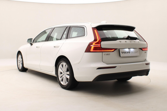 Volvo V60 D3 MOMENTUM PRO AUT 1.maj 2.0 d Momentum