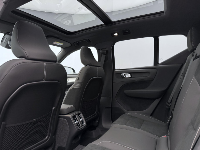 Volvo XC40 B4 AUT ULTRA BLACK EDITION 2.0 Edition