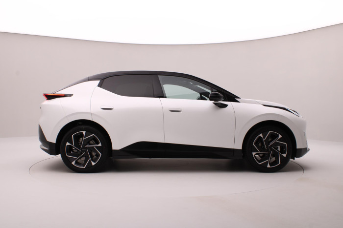 Lynk & Co 02 MORE EV