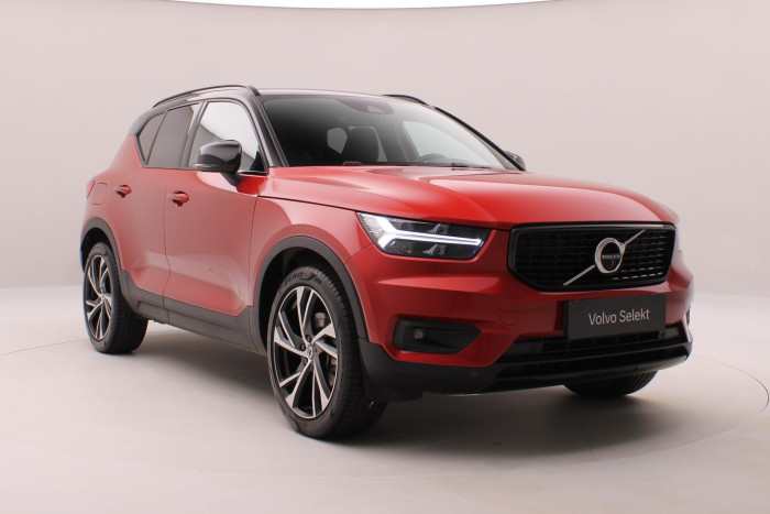 Volvo XC40 B4 AWD R-DESIGN AUT CZ