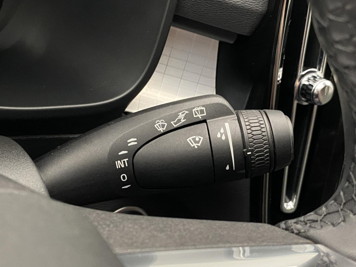 Volvo XC40 T2 CORE AUT CZ