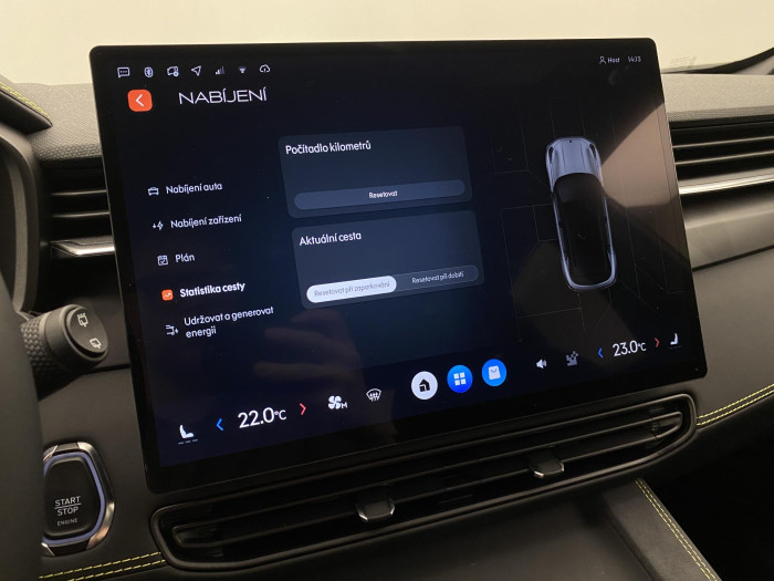 Lynk & Co 01 01 CORE PHEV