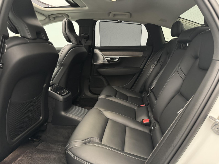 Volvo S90 T8 AWD RECHARGE ULTIMATE DARK