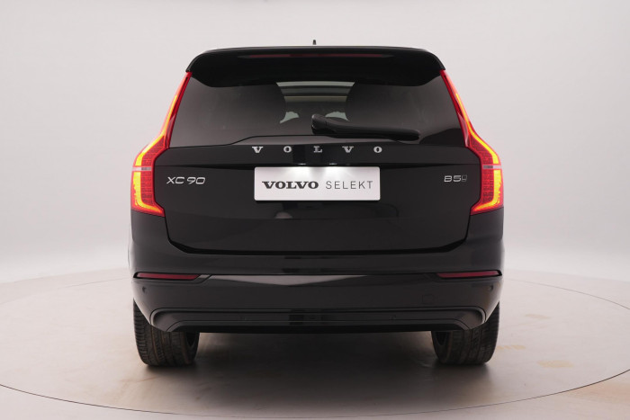 Volvo XC90 B5 AWD PLUS DARK AUT