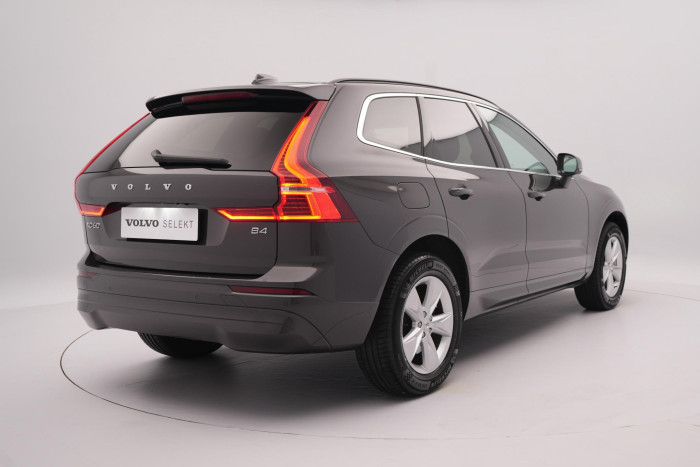 Volvo XC60 B4 CORE AUT CZ 1.maj