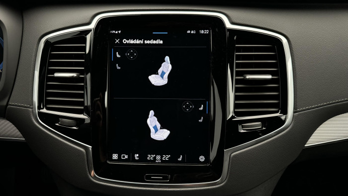 Volvo XC90 B5 AWD ULTIMATE REZERVACE