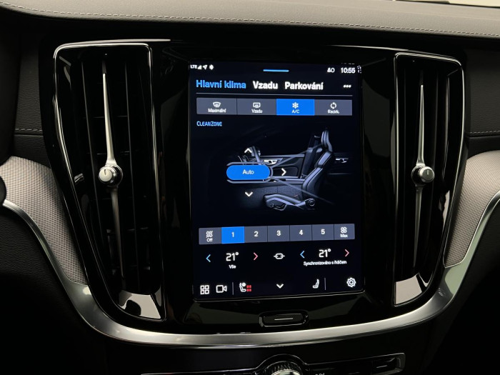 Volvo V60 CROSS COUNTRY B5 AWD Ultimate