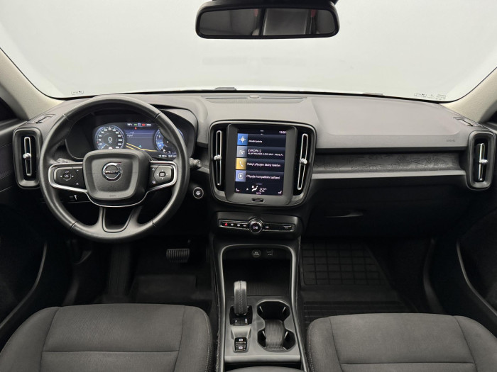 Volvo XC40 T2 MOMENTUM AUT CZ 1.5 Momentum