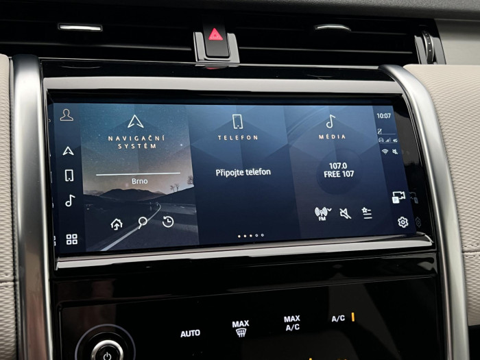 Land Rover Discovery Sport D165 R-DYNAMIC SE CZ APPROVED 2.0 d Dynamic SE