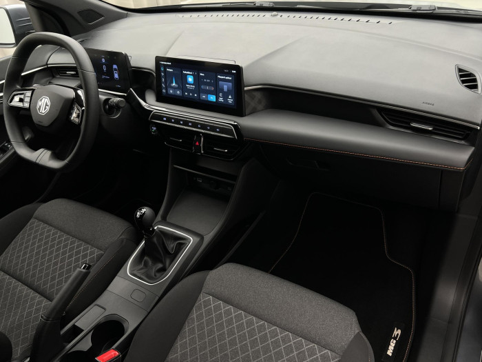 MG MG3 1.5 ICE ELEGANCE 1.maj. CZ 1.5 Elegance