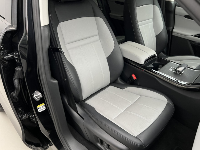 Land Rover Range Rover Evoque P250 DYNAMIC SE AWD AUT CZ 2.0 Dynamic SE