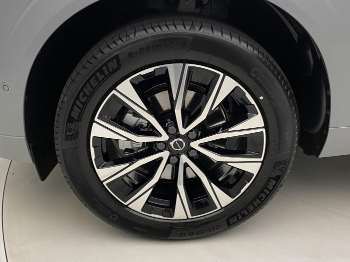 Volvo XC60 B5 AWD AUT DARK PLUS