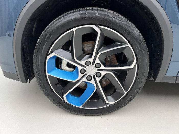 Lynk & Co 01 PHEV DCT AUT 1.maj.