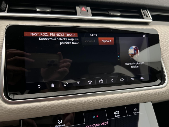 Land Rover Range Rover Velar D240 R-DYNAMIC S AWD AUT CZ 2.0 d Dynamic