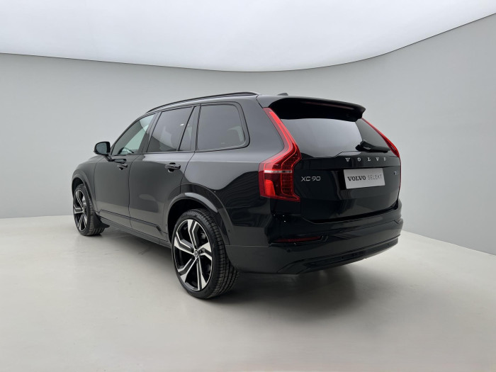 Volvo XC90 B5 AWD DARK ULTIMATE 7MÍSTNÁ