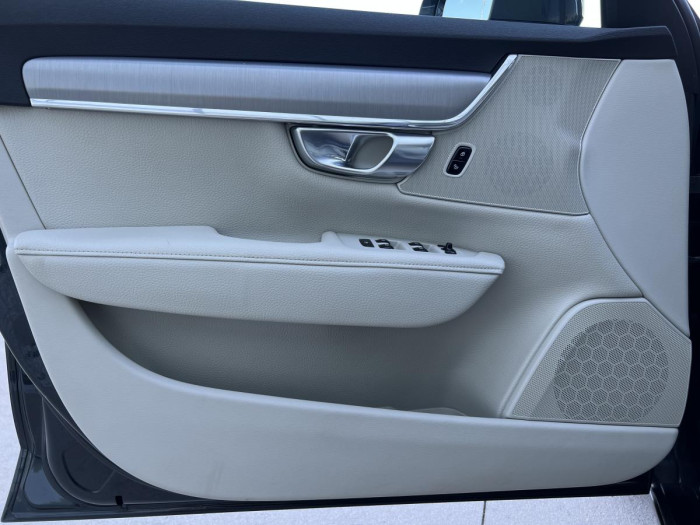 Volvo V90 D3 MOMENTUM 1.maj. 2.0 d Momentum