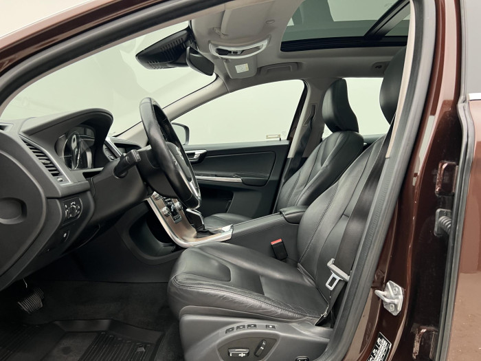 Volvo XC60 D4 SUMMUM AUT 2.0 d Summum