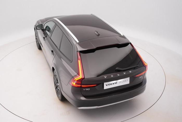 Volvo V90 CC B4 AWD PLUS REZERVACE