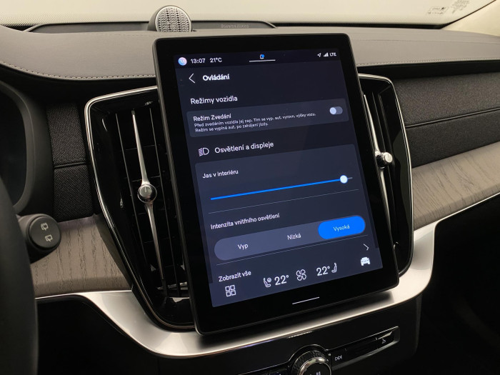 Volvo XC90 T8 AWD RECHARGE DARK ULTRA