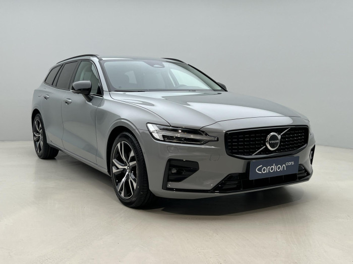Volvo V60 B4 DARK PLUS