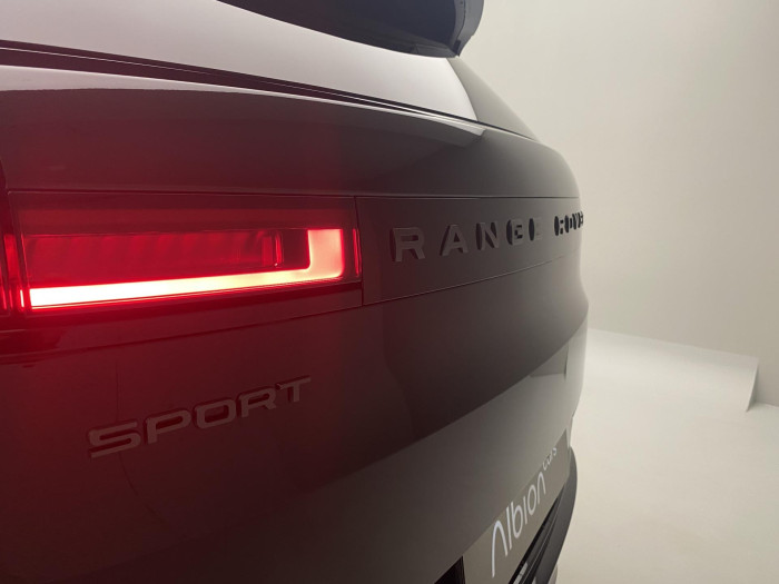 Land Rover Range Rover Sport D300 DYNAMIC SE AWD AUT 3.0 d Dynamic SE