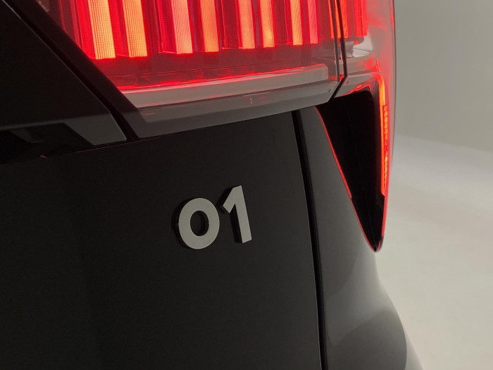 Lynk & Co 01 PHEV DCT AUT 1.maj