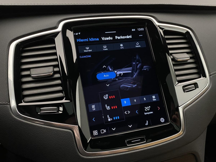 Volvo XC90 B5 AWD ULTIMATE AUT REZERVACE