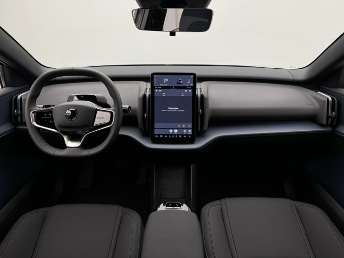 Volvo EX30 PURE ELECTRIC RECHAR. CORE RWD